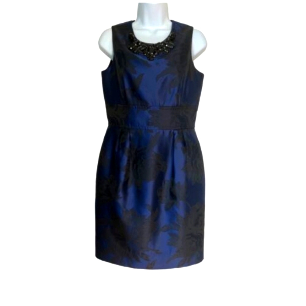 Short formal dress